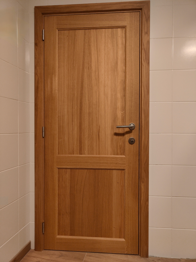 Porte intérieure en chêne 2 panneaux